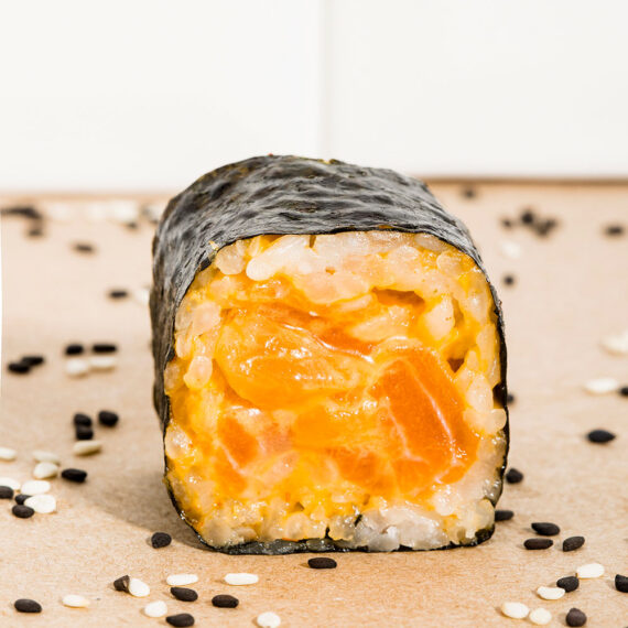 Salmon Truffle Spicy (8pzas) - Image 2