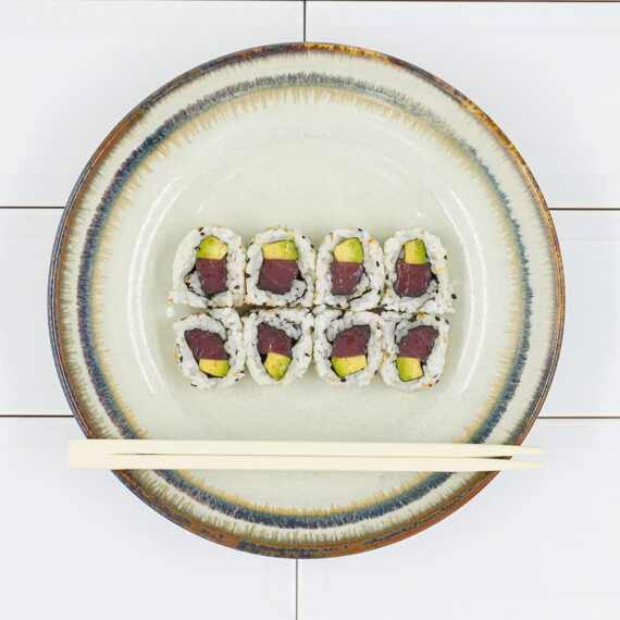 Tuna Avocado (8pzas)
