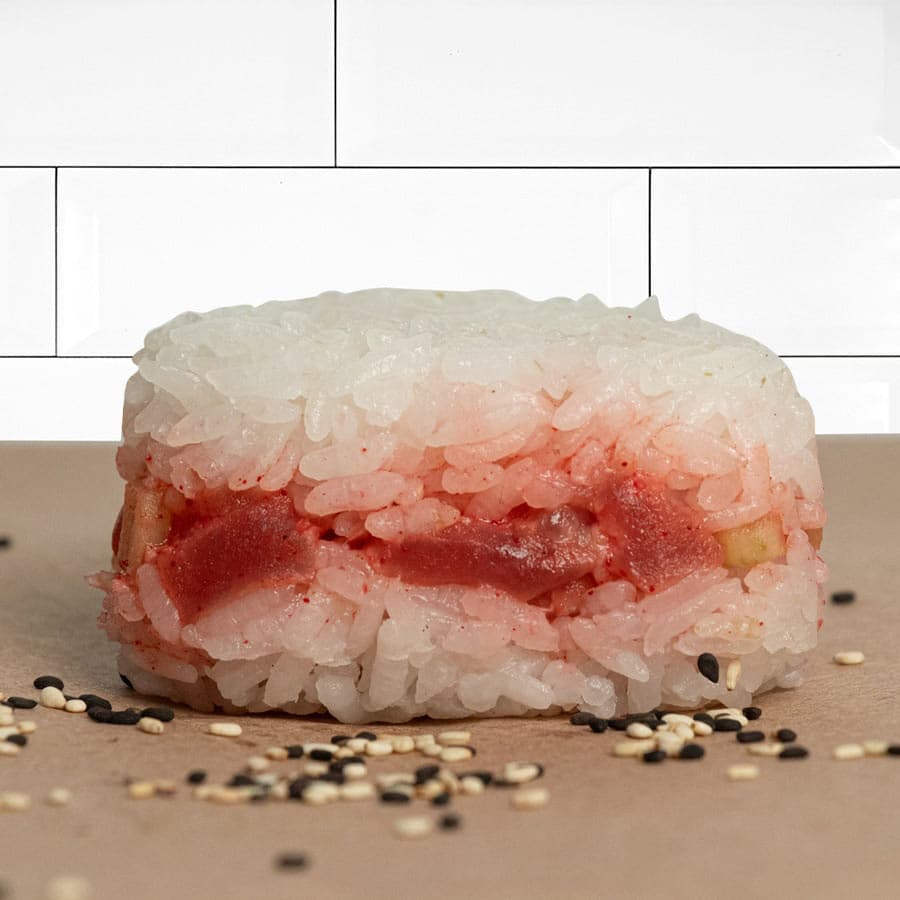 Onigiri Tuna Chamoy (1 pza)